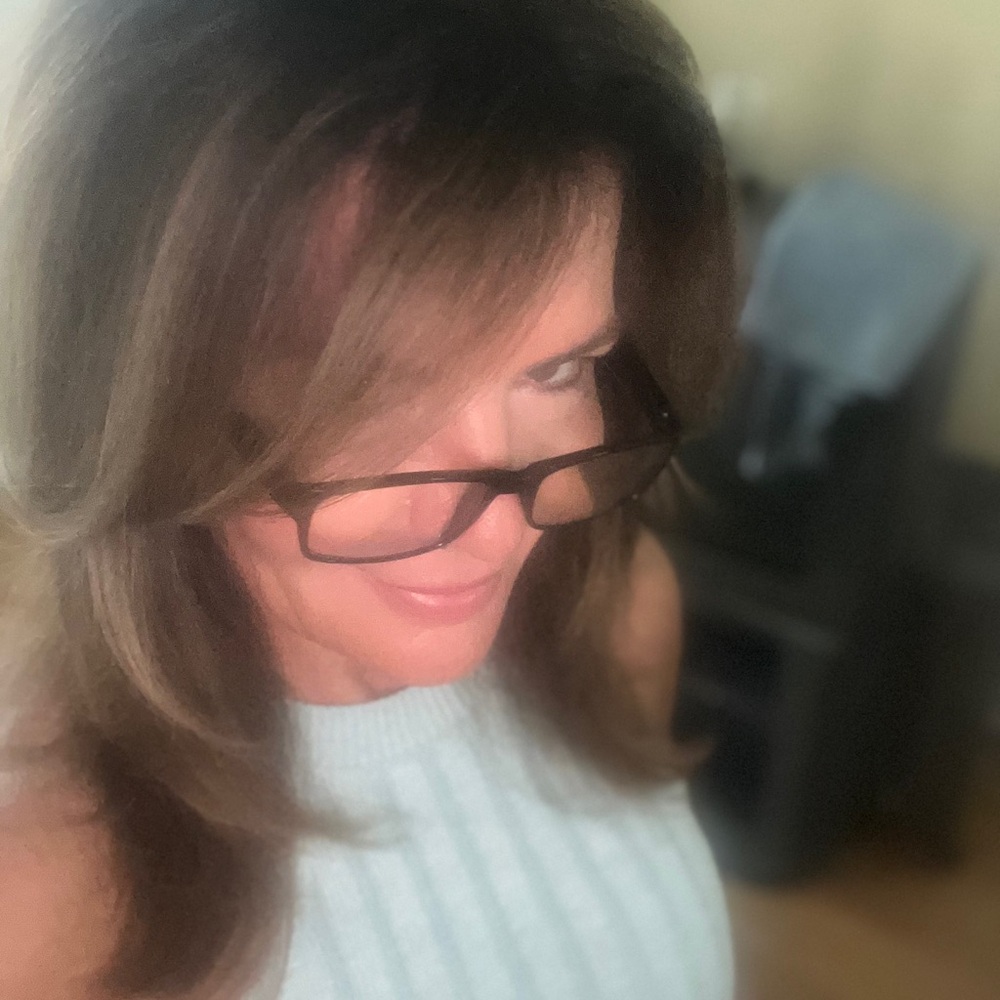 Meet your Posher, Brenda